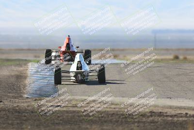 media/Oct-26-2025-CalClub SCCA (Sun) [[8ce1e69566]]/Group 6/Grapevine/